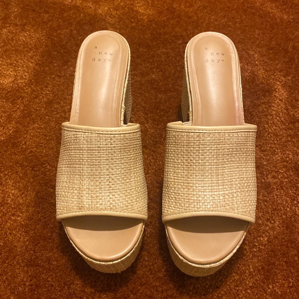 A New Day | Women’s Ricky Platform Heel Size 7